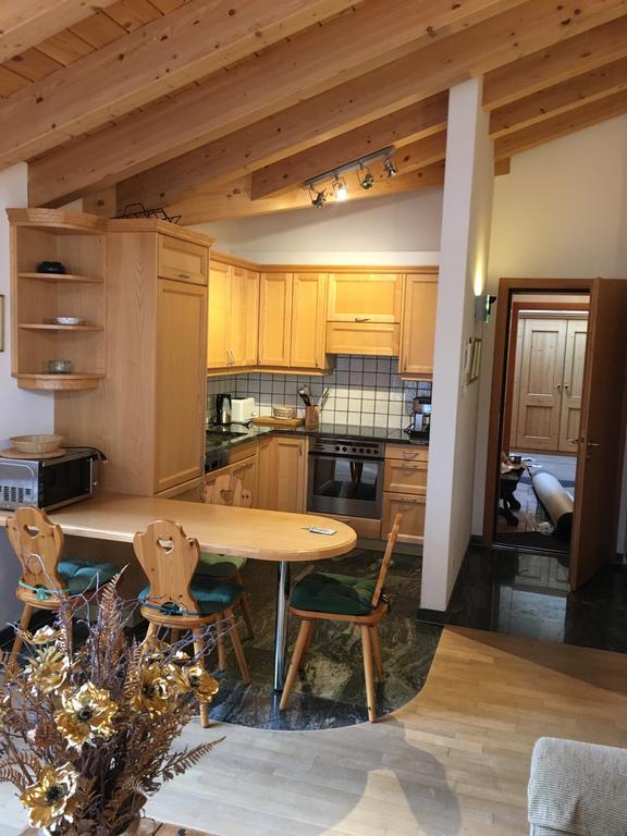 Chalet Guggenbiel Zermatt Eksteriør billede